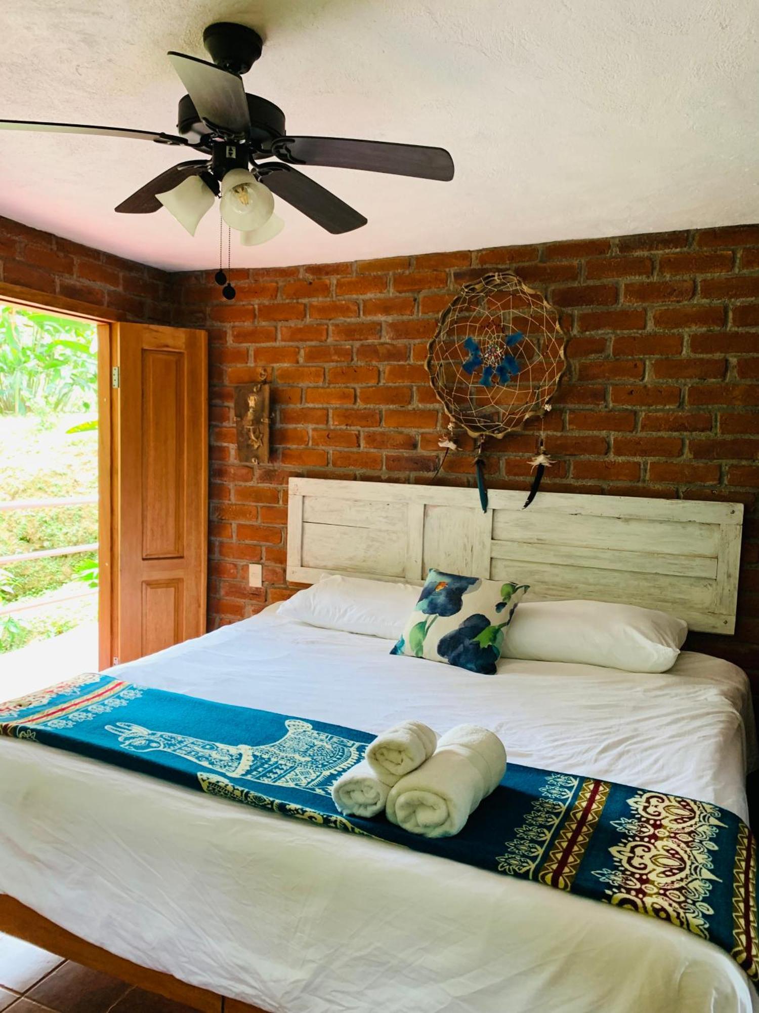 La Casa del Rio B&B Puyo Esterno foto