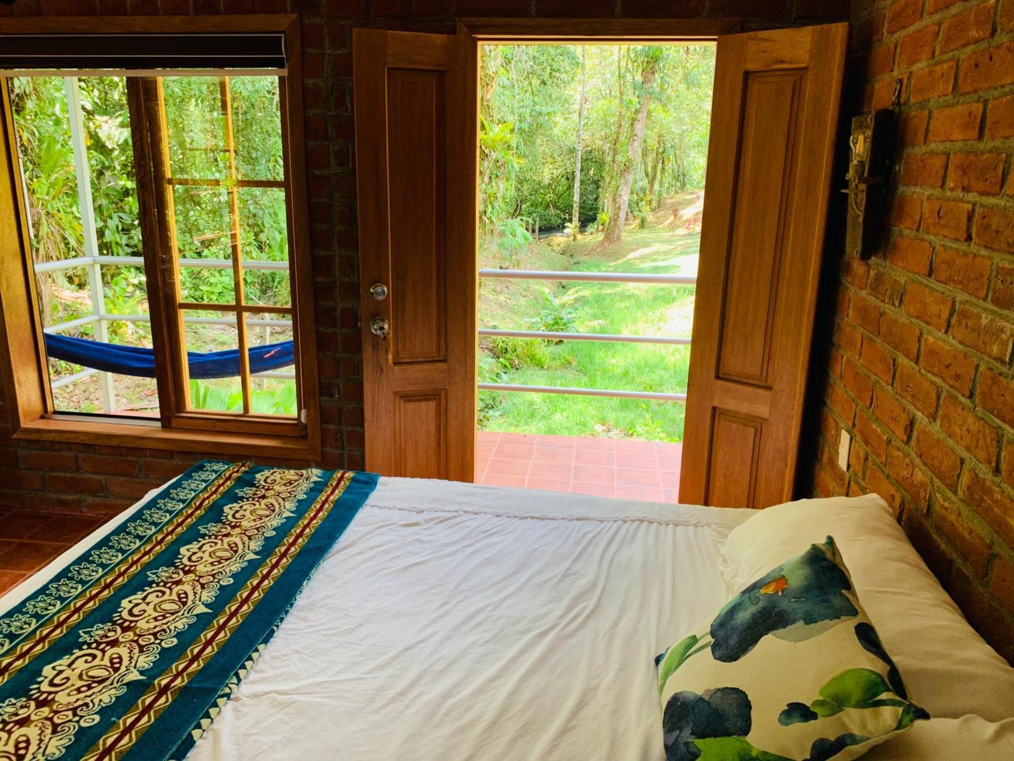 La Casa del Rio B&B Puyo Esterno foto