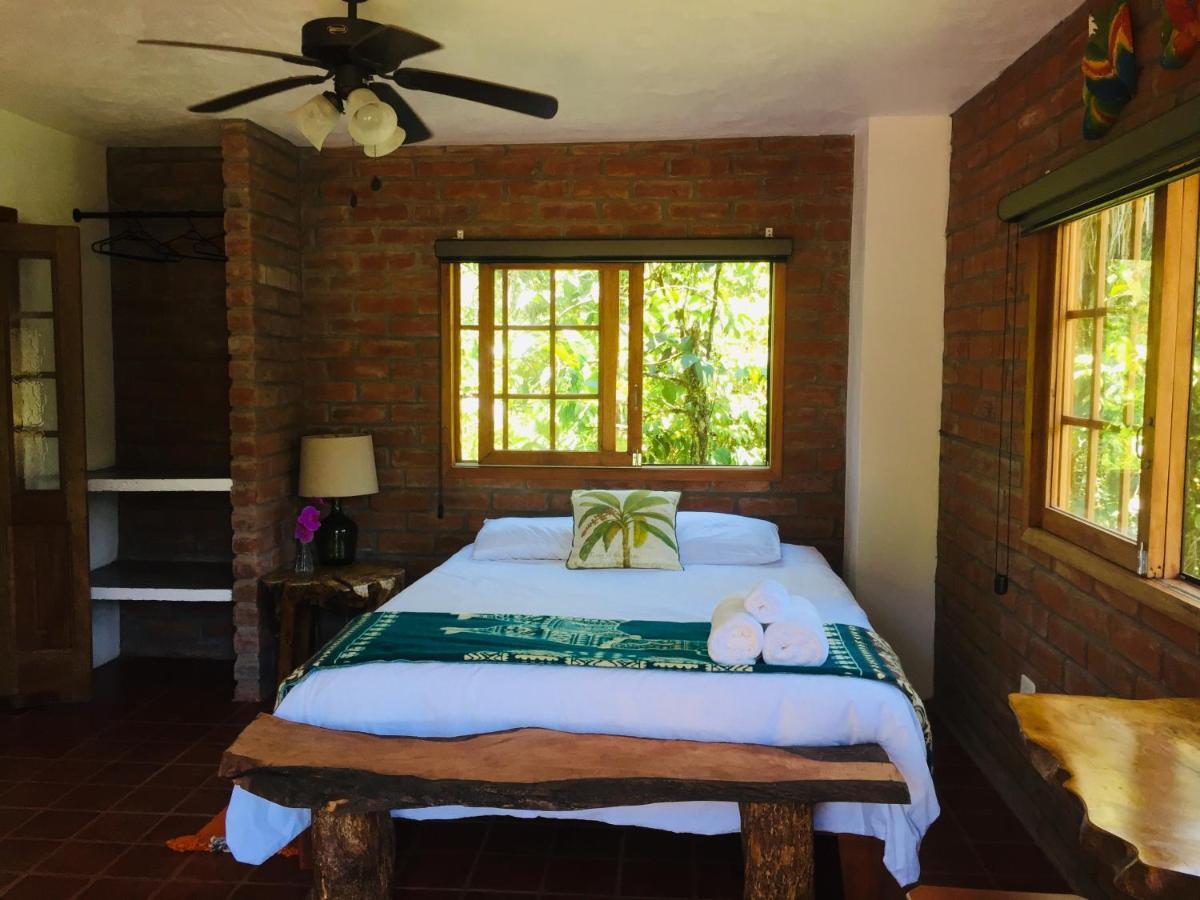 La Casa del Rio B&B Puyo Esterno foto